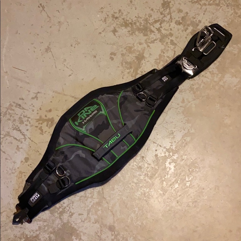 Dakine Kiteboarding harness